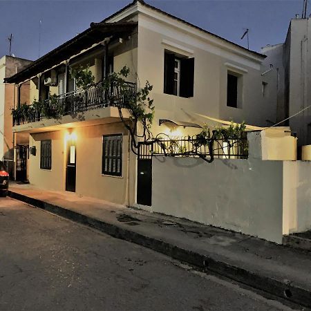 Martha III Apartment Amaliada Ngoại thất bức ảnh